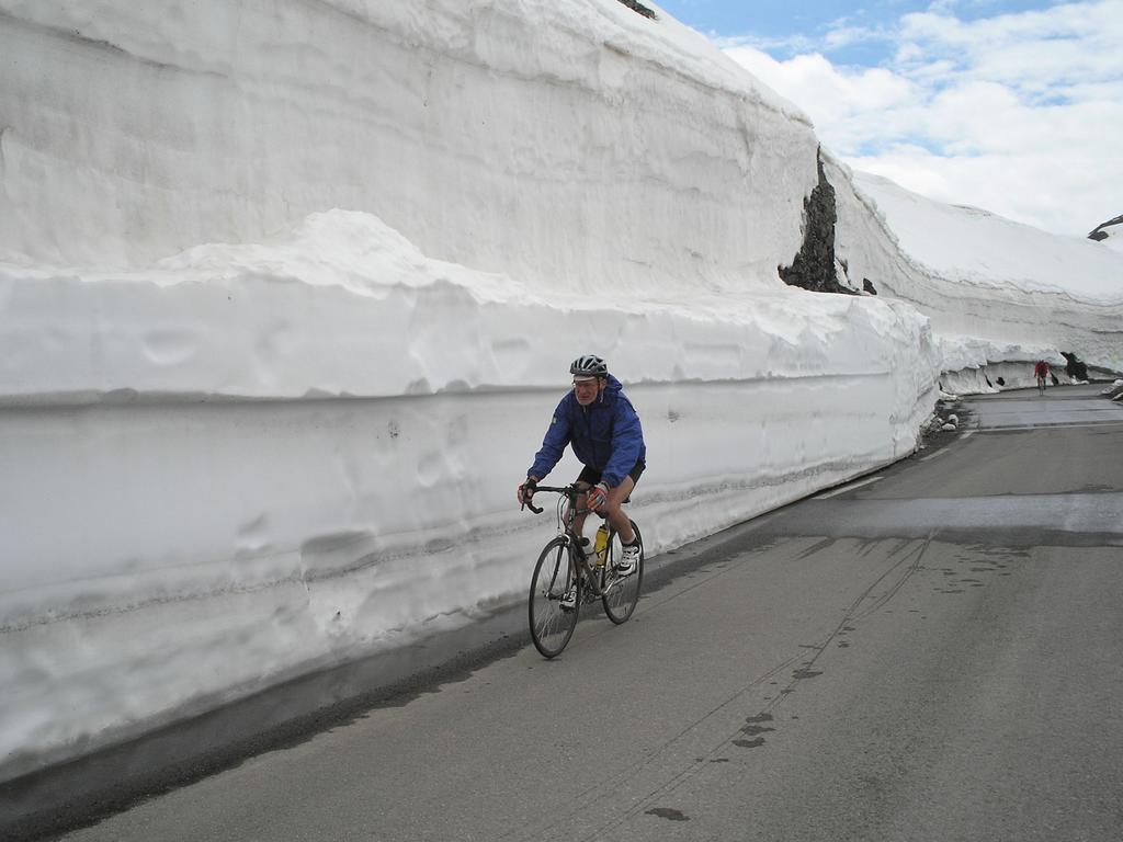 Gite Auberge Les Terres Blanches De Meolans Exteriör bild