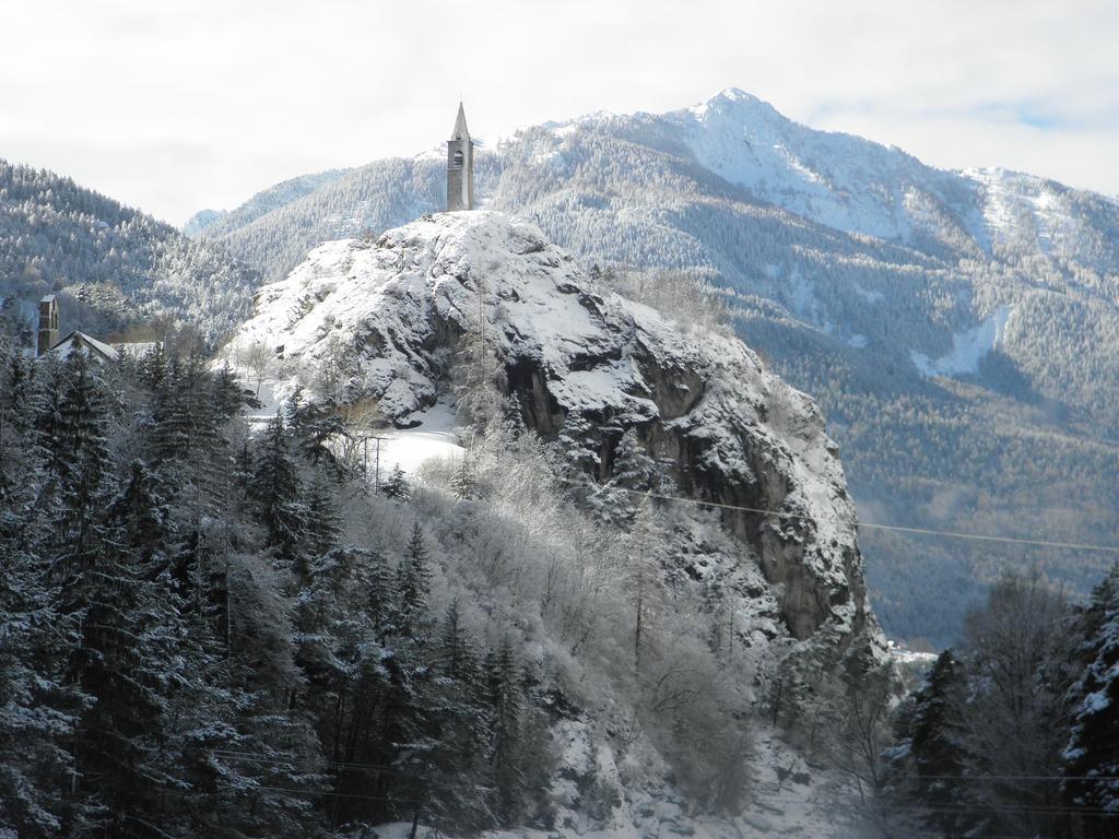 Gite Auberge Les Terres Blanches De Meolans Exteriör bild