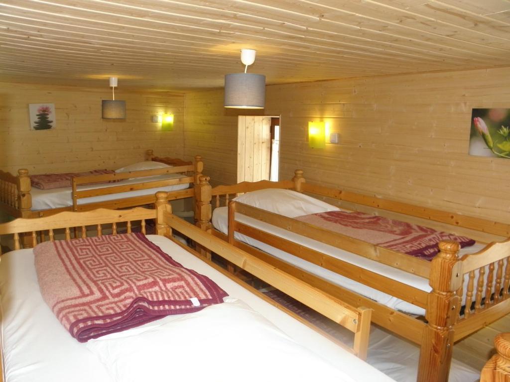 Gite Auberge Les Terres Blanches De Meolans Rum bild